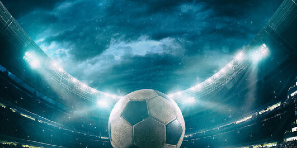 Strategies for Risk-Free Football Betting